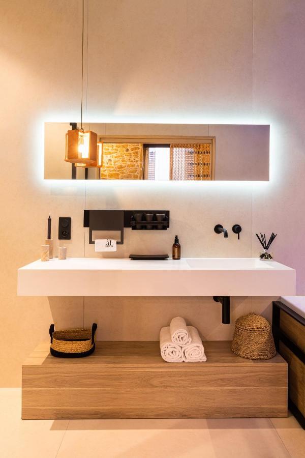 Host Inn Le Lumiere Spa & Cinema Lyon Dış mekan fotoğraf