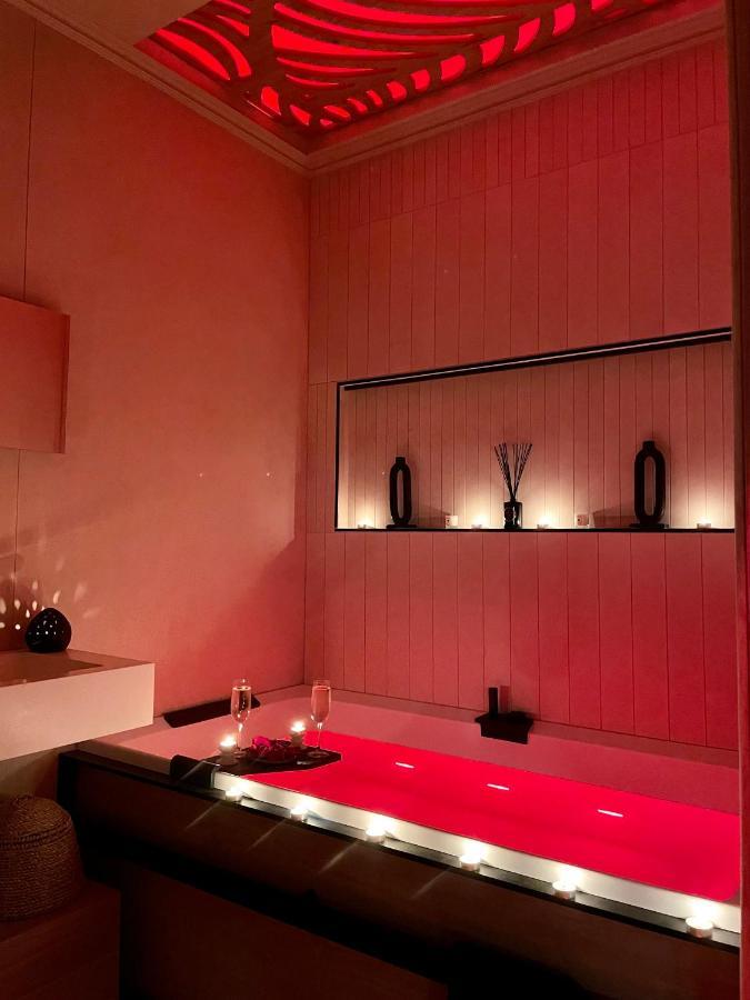 Host Inn Le Lumiere Spa & Cinema Lyon Dış mekan fotoğraf